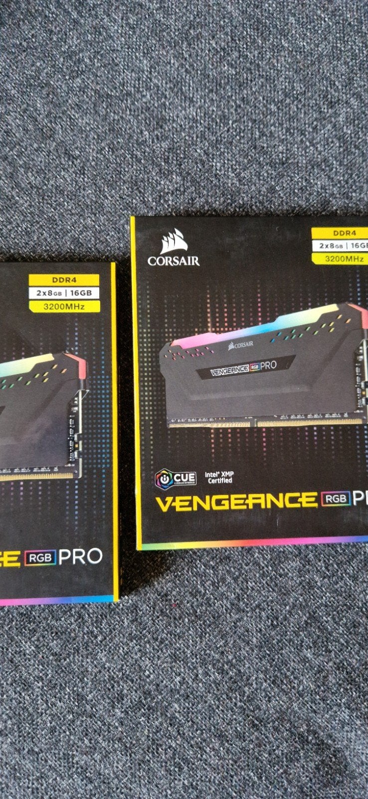 2x 2x8GB (32GB) 3200MHz CL16 DDR4, Informatique & Logiciels, Mémoire RAM, 32 GB, Enlèvement ou Envoi, DDR4, Comme neuf