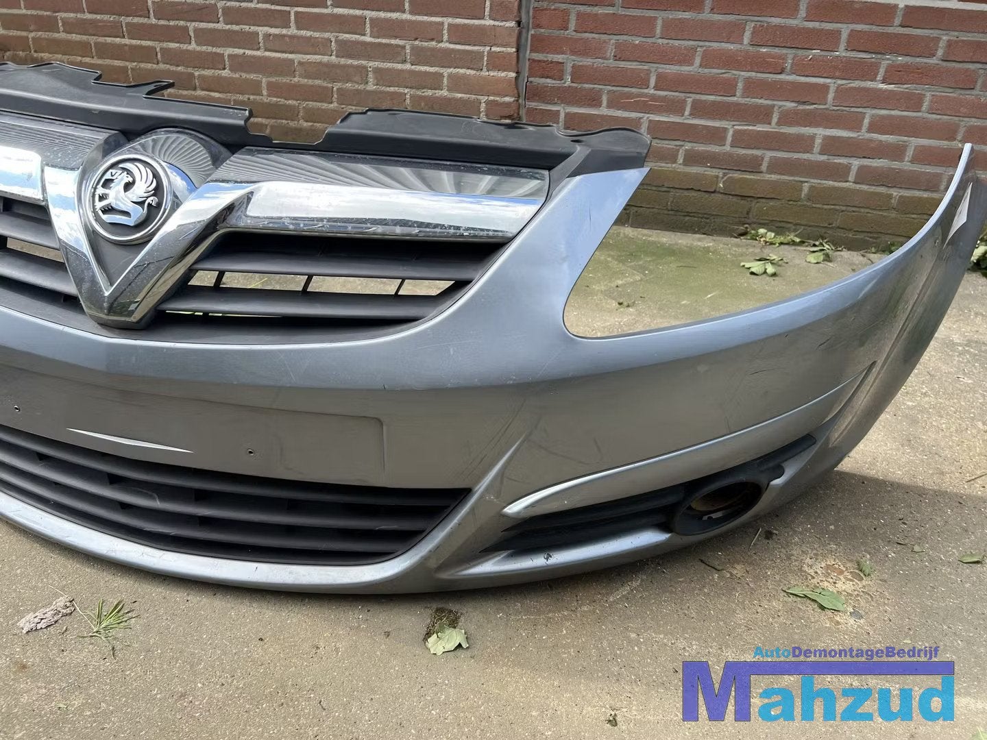 OPEL CORSA D Grijs voorbumper bumper voor 2006-2014, Auto-onderdelen, Gebruikt, Voor, Opel Automobile GmbH, Kontakt@opel-infoservice.de