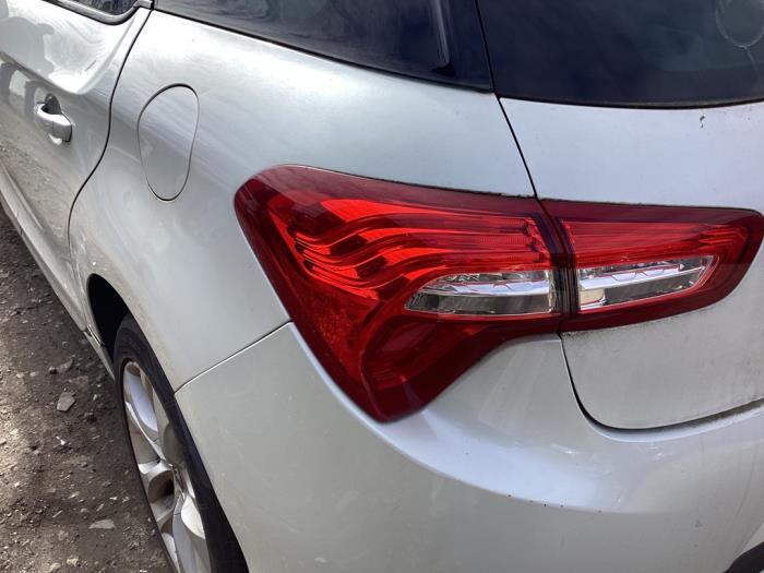 Achterlicht links van een Citroen DS5, Gebruikt, -, Ophalen of Verzenden, -