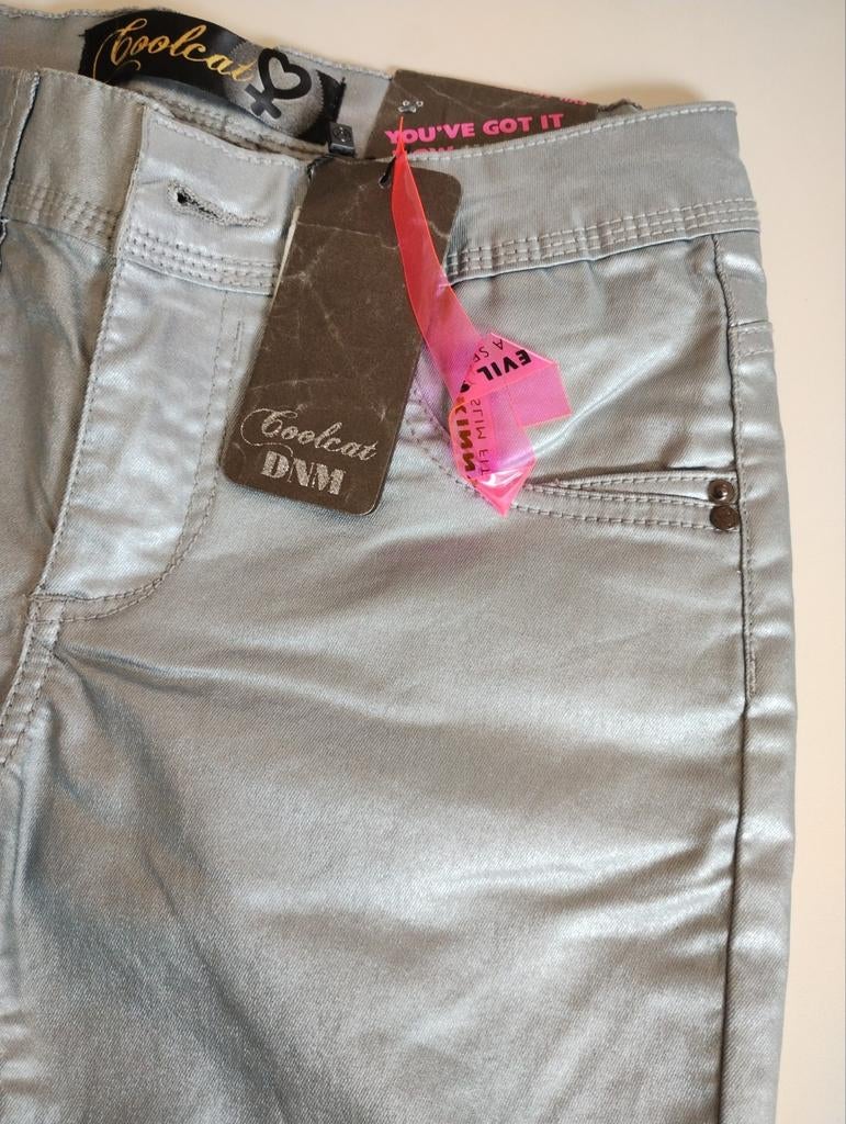 Pantalon skinny métallisé gris clair de la marque Coolcat ta, Neuf, Gris, Enlèvement ou Envoi, Taille 36 (S)