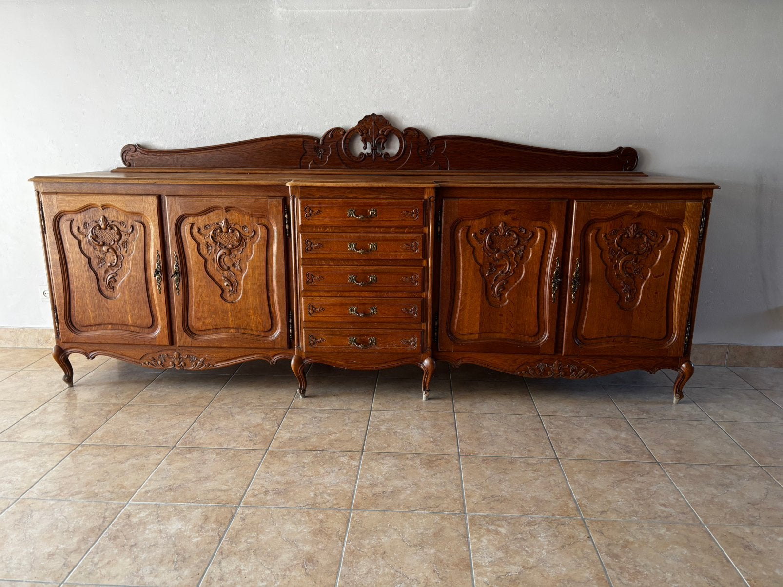 Gratis dressoir gereserveerd, Ophalen
