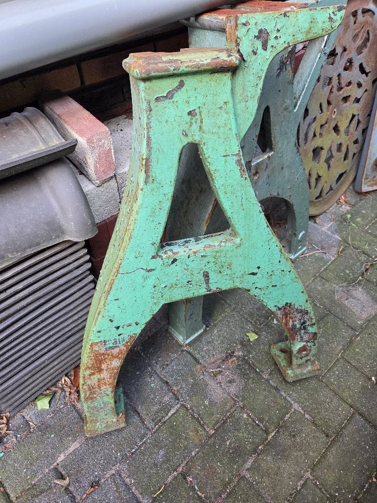 Gietijzeren machine poten, Antiek en Kunst, Ophalen