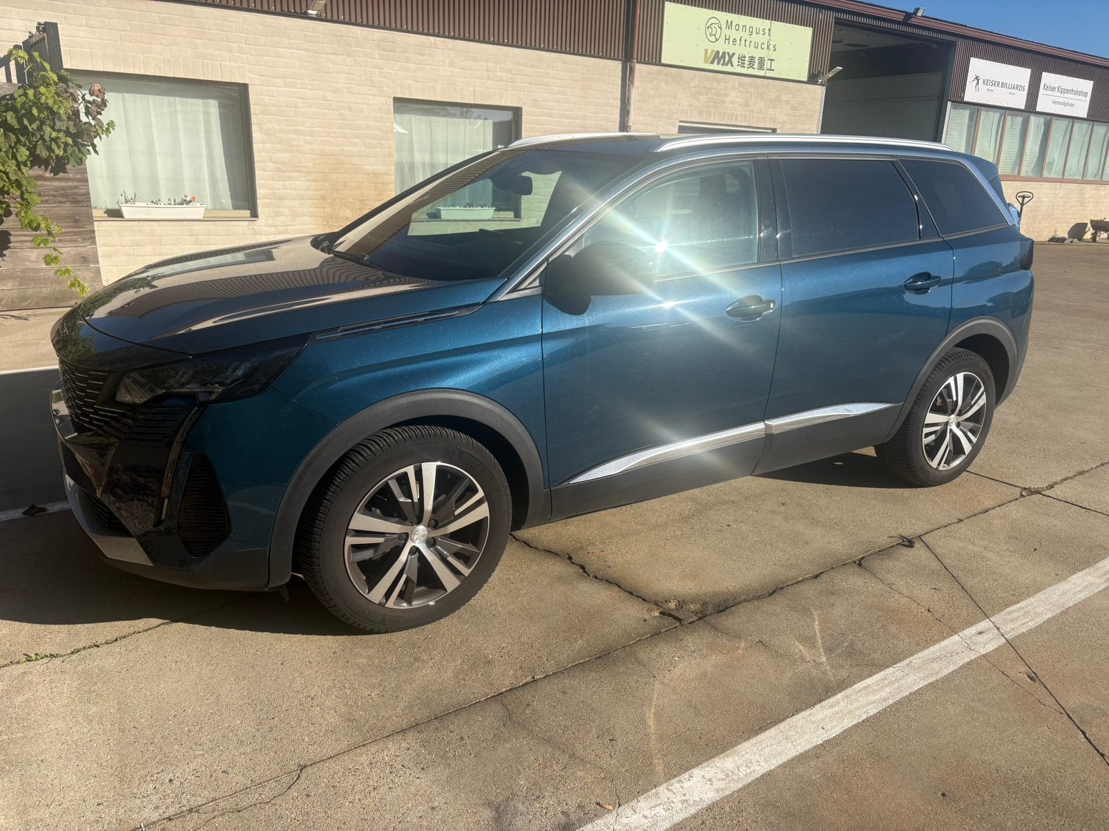 Peugeot 5008 7zit bj april 2023 maar 92000 km, Blauw, Particulier, SUV of Terreinwagen, Te koop