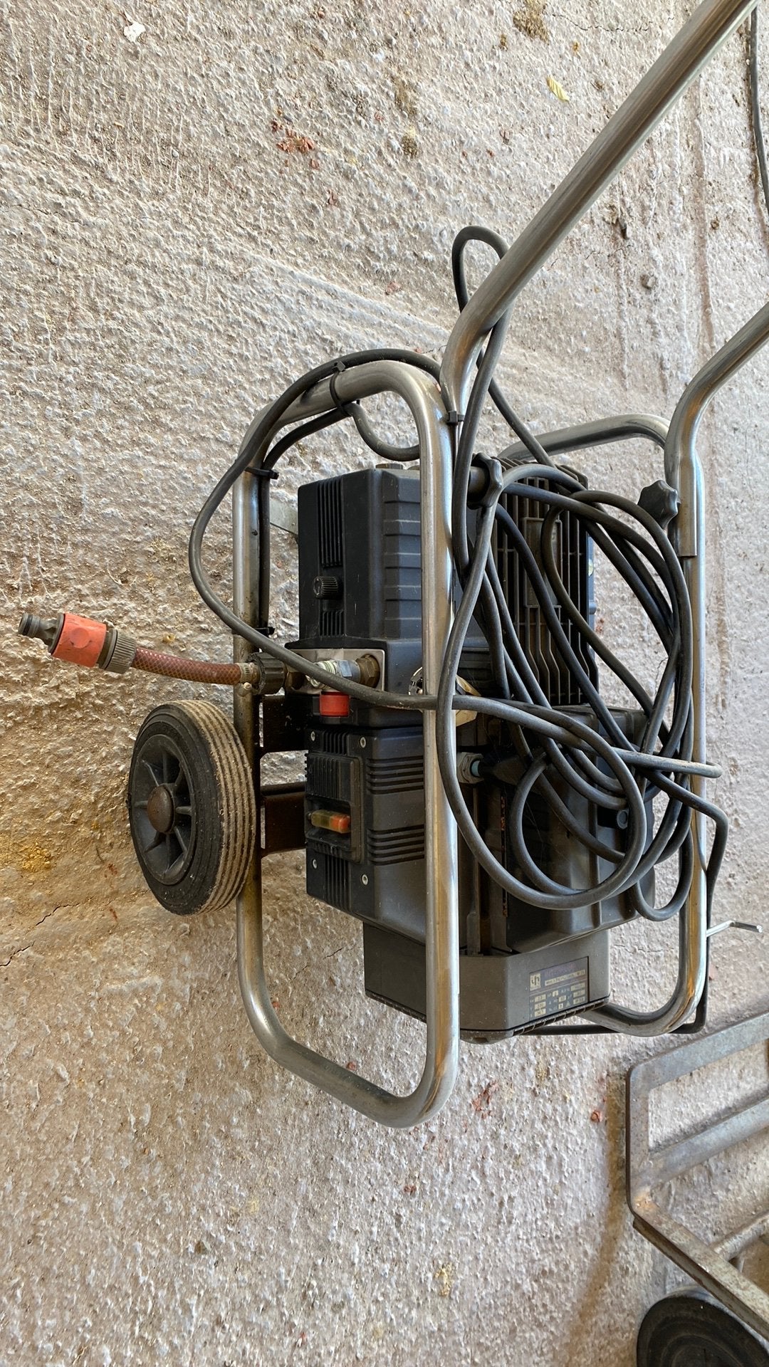 Nettoyeur haute pression Interpump, Jardin & Terrasse, Nettoyeurs haute pression, Enlèvement