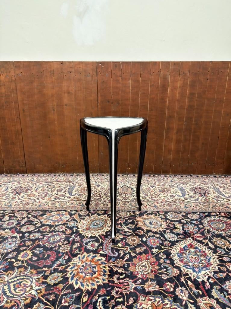Zwart Bijzettafeltje met Inleg van Roggenhuid, Antiek en Kunst, Ophalen