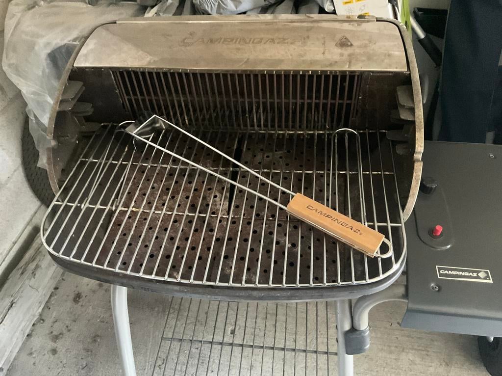 Barbecue campingaz 2 stuks, Ophalen, Zo goed als nieuw
