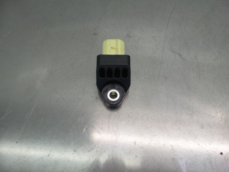 AIRBAG SENSOR Toyota iQ (01-2009/12-2015) (|8983174010|), Gebruikt, Toyota