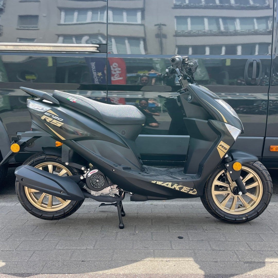 gts naked, Fietsen en Brommers, Ophalen, Tweetakt, Gebruikt, Overige modellen