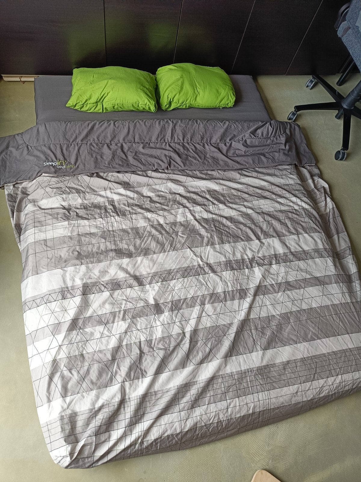 Quechua sleep'in bed camp 2pers, Ophalen
