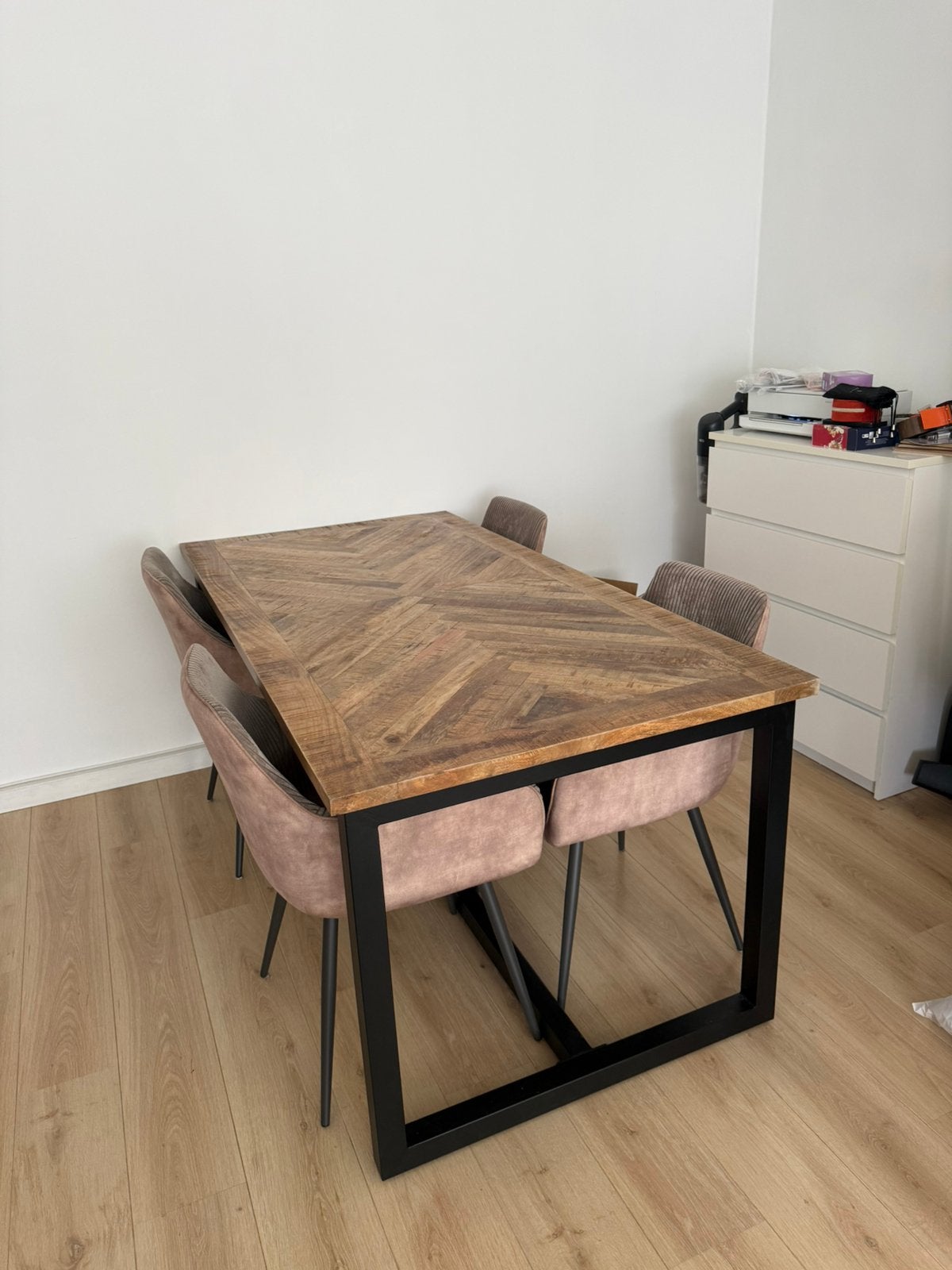 Mangohouten eettafel 180 x 90 cm – Industrieel design, Ophalen, Zo goed als nieuw