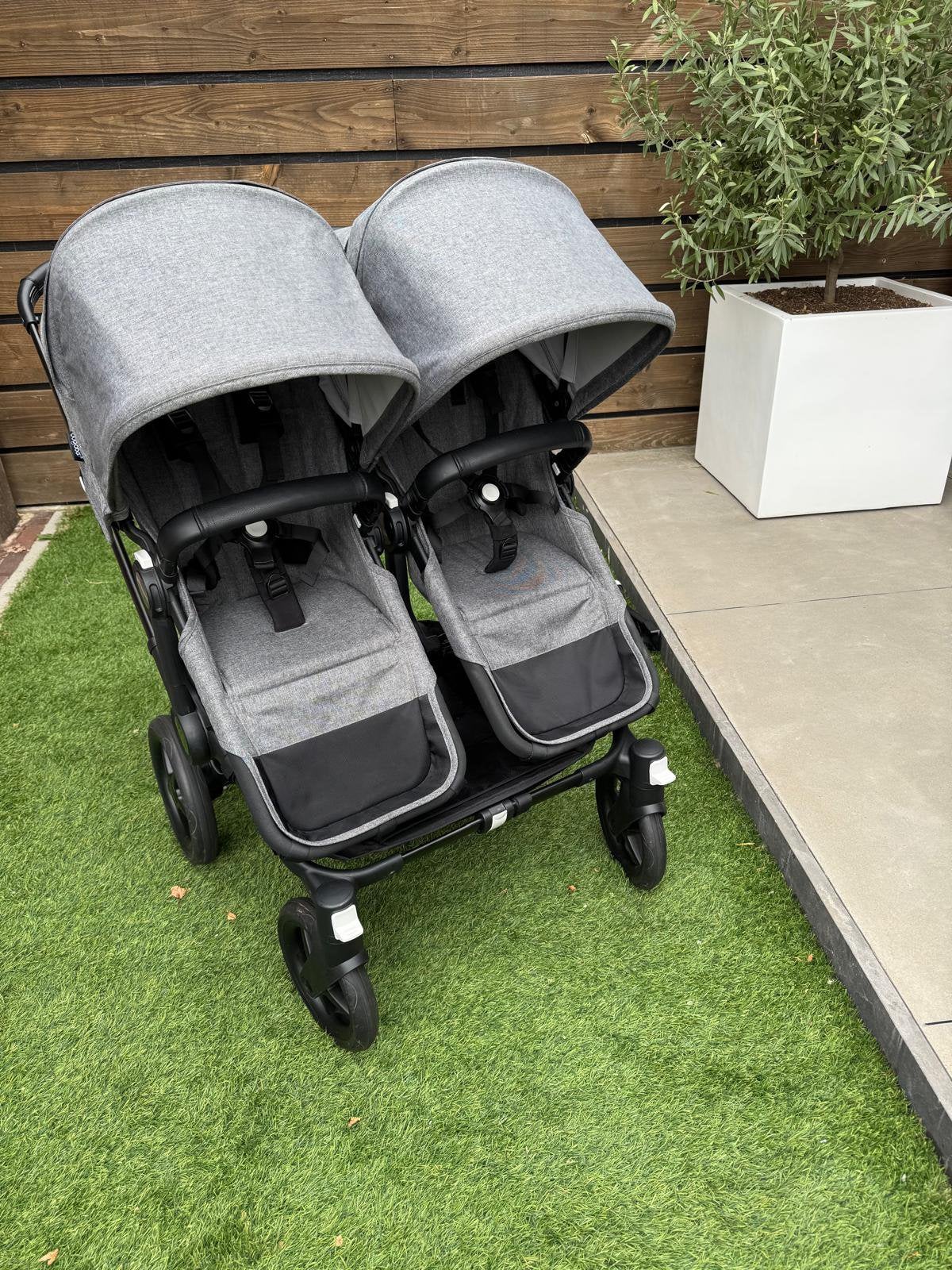 Bugaboo Donkey 5 Duo complet (Grey Melange) et accessoires !, Enfants & Bébés, Poussettes & Combinaisons, Comme neuf, Poussette combi