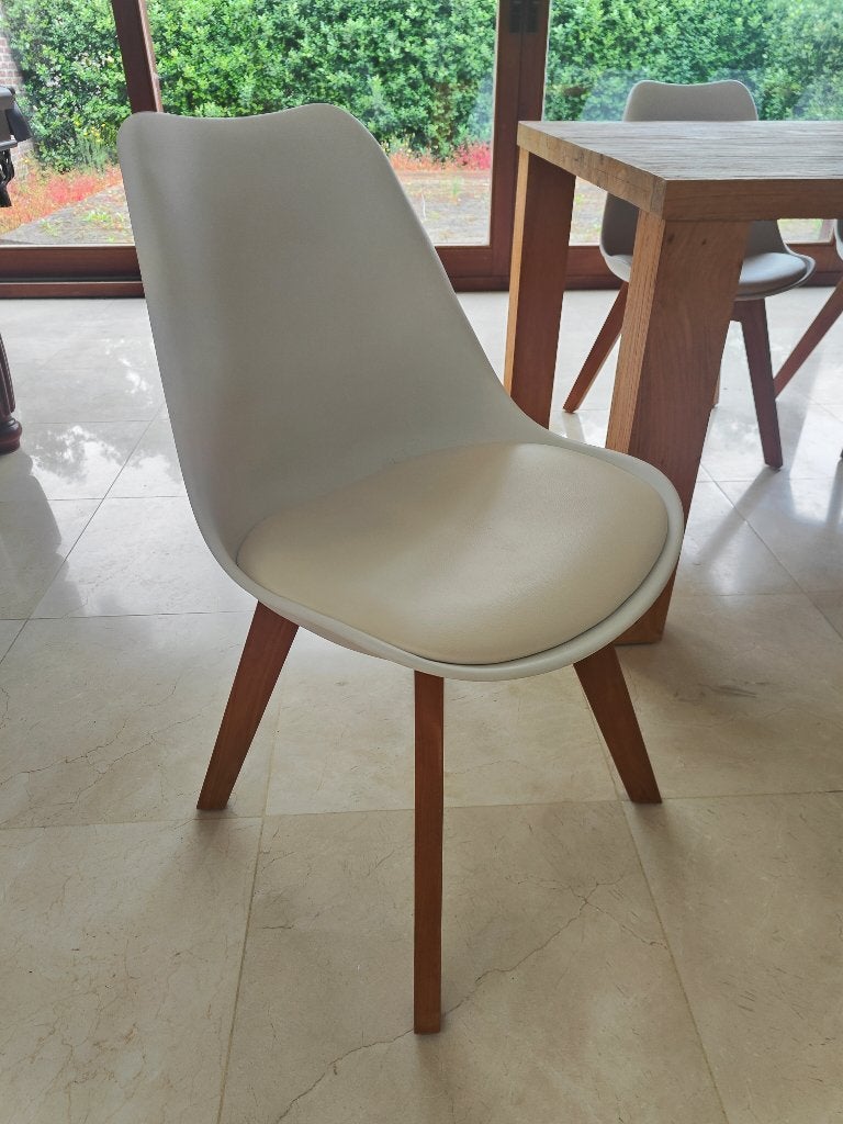 8 stoelen, Gebruikt, Wit, Vijf, Zes of meer stoelen, Ophalen