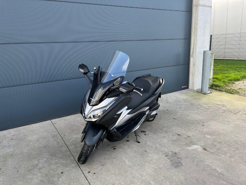 honda forza 300 nieuwstaat, ABS, Permis Moto A, Occasion, Particulier