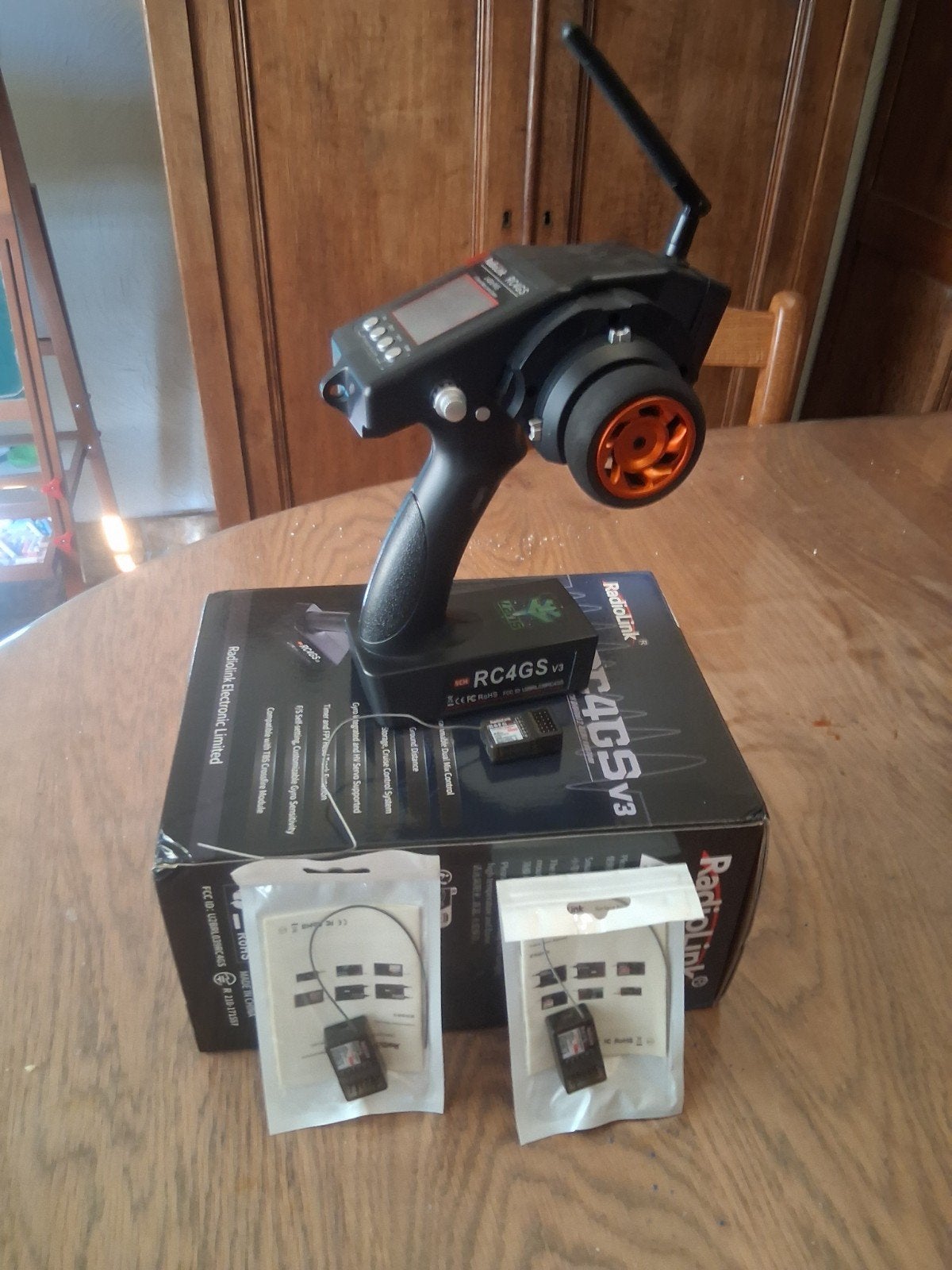 Radiolink RC4gs V3 + 3 récepteurs R6FG, Enlèvement ou Envoi
