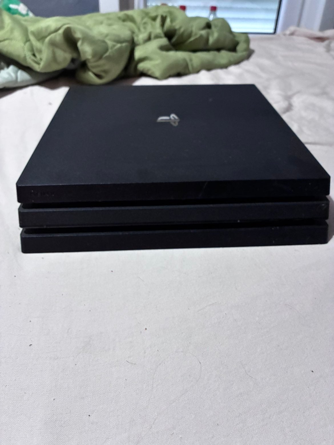 Playstation 4, Games en Spelcomputers, Ophalen, Zo goed als nieuw, 1 TB, Met 1 controller