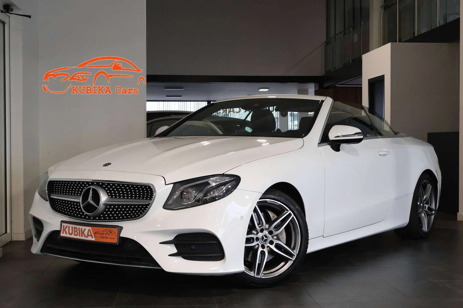 Mercedes-Benz E-Class 200 CABRIOLET E 200 AMG-Line CruiseC Z, Auto's, Automaat, Gebruikt, 4 cilinders, 1796 cc