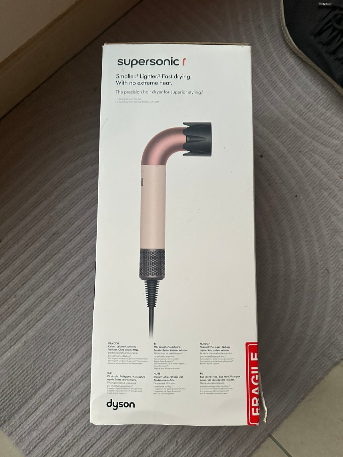 Dyson supersonic r, Handtassen en Accessoires, Ophalen of Verzenden, Zo goed als nieuw