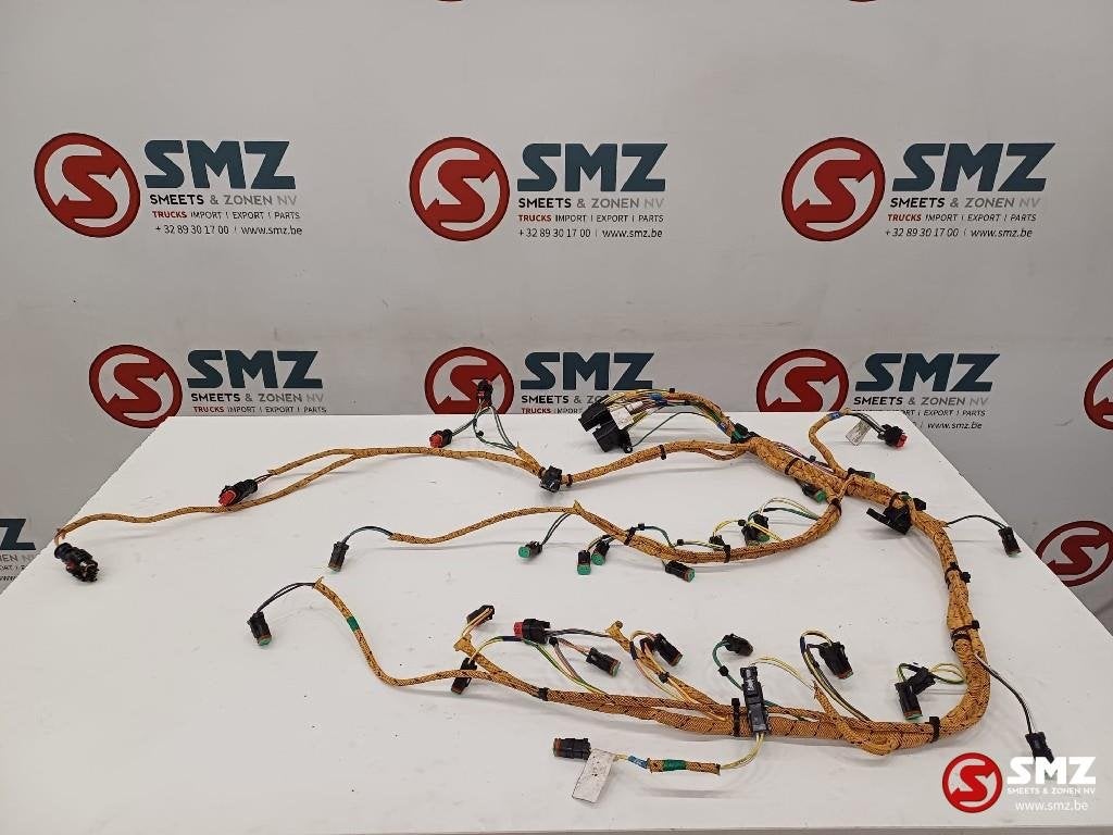 Wire harness valve / sensor / solenoid Caterpillar, Articles professionnels