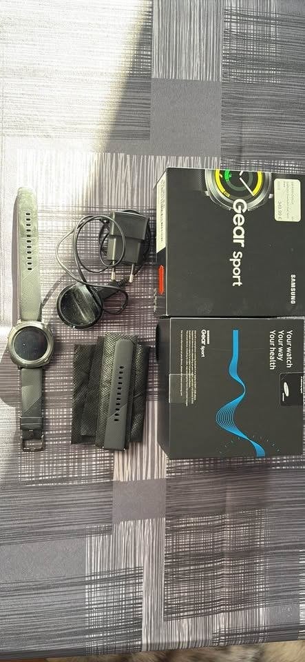 Gear sporthorloge te koop, Ophalen, Gebruikt, Zwart, Hoogte