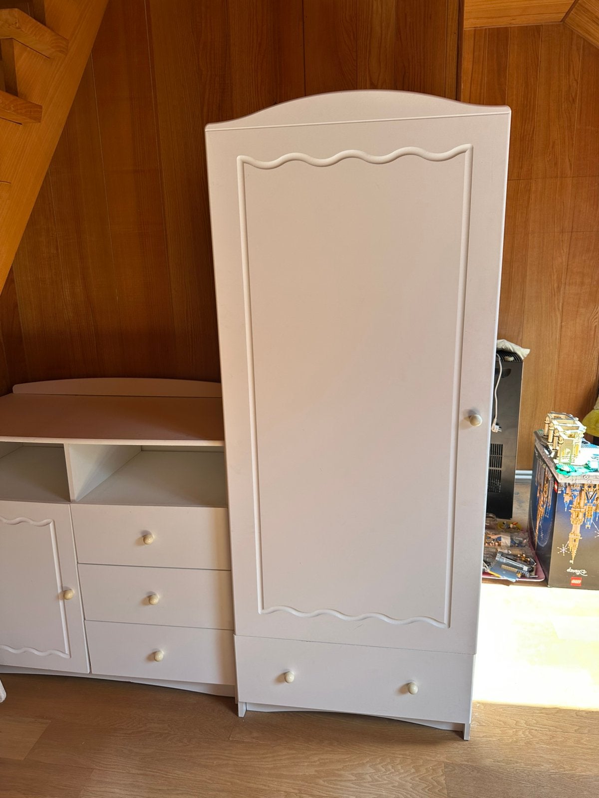 Commide et armoire penderie, Enlèvement, Utilisé