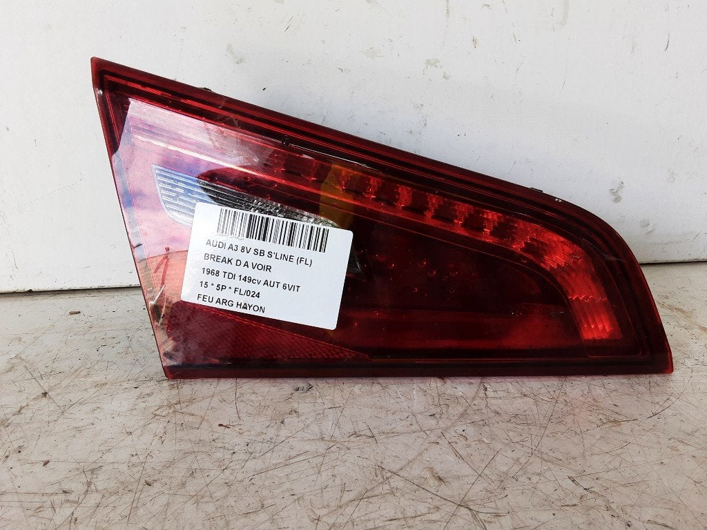 ACHTERLICHT LINKS ACHTERKLEP Audi A3 Sportback (8VA / 8VF), Gebruikt, Audi