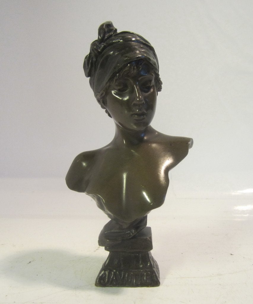 Antiek art nouveau bronsje E. Villanis, Javotte, ca 1900, Enlèvement ou Envoi, Moins de 20 cm, Brons, Femme