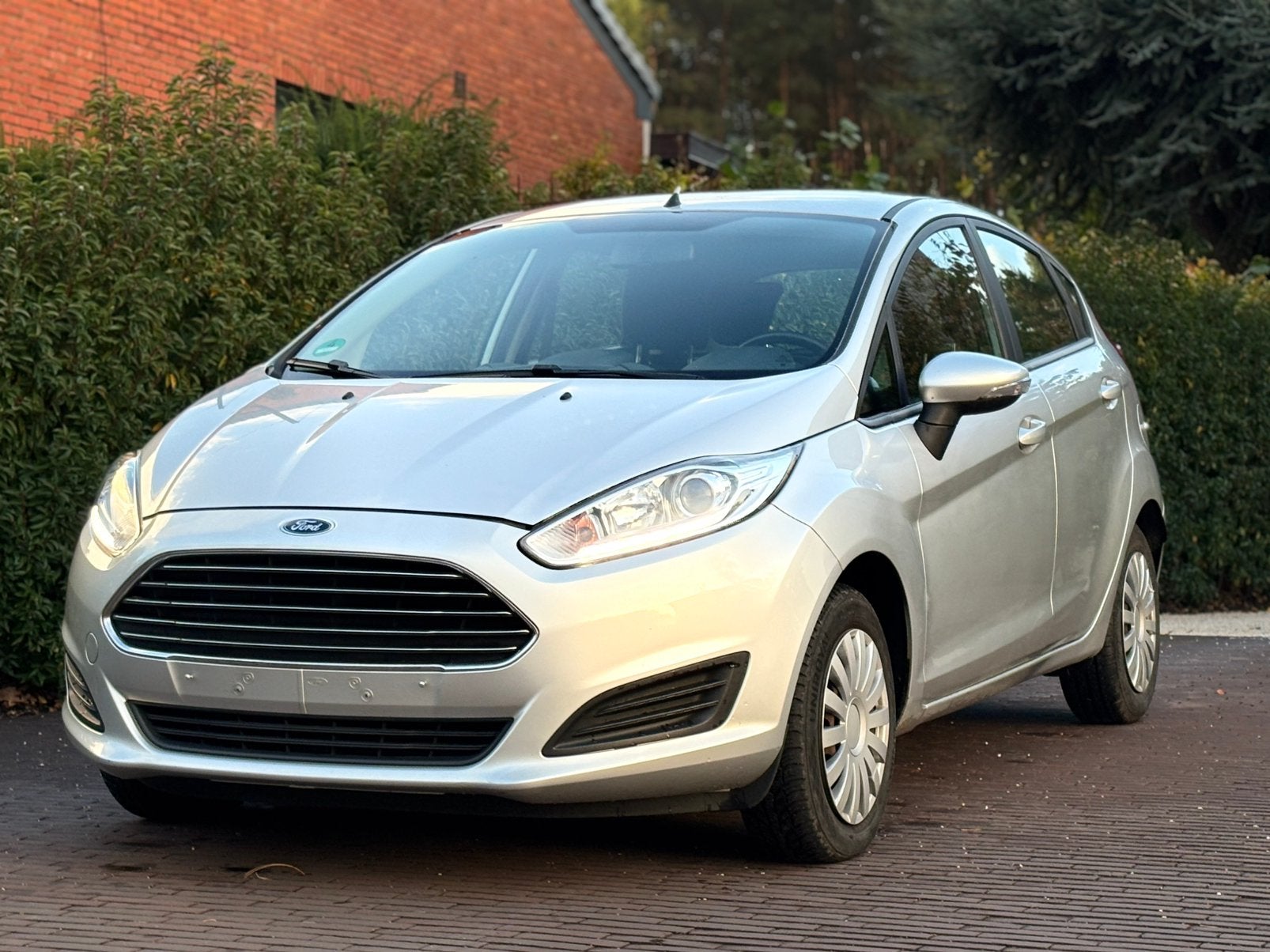 Ford Fiesta 1.2 2015 5Deurs 2 jr blanco Gekeurd voor verkoop, Auto's, Bluetooth, Euro 5, Zwart, Handgeschakeld