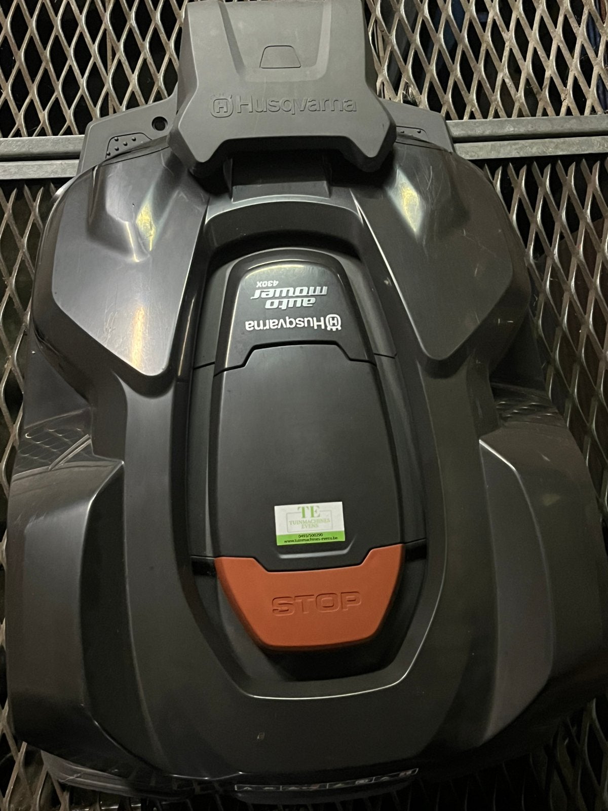 Husqvarna robotmaaier in goede staat, Enlèvement, Comme neuf