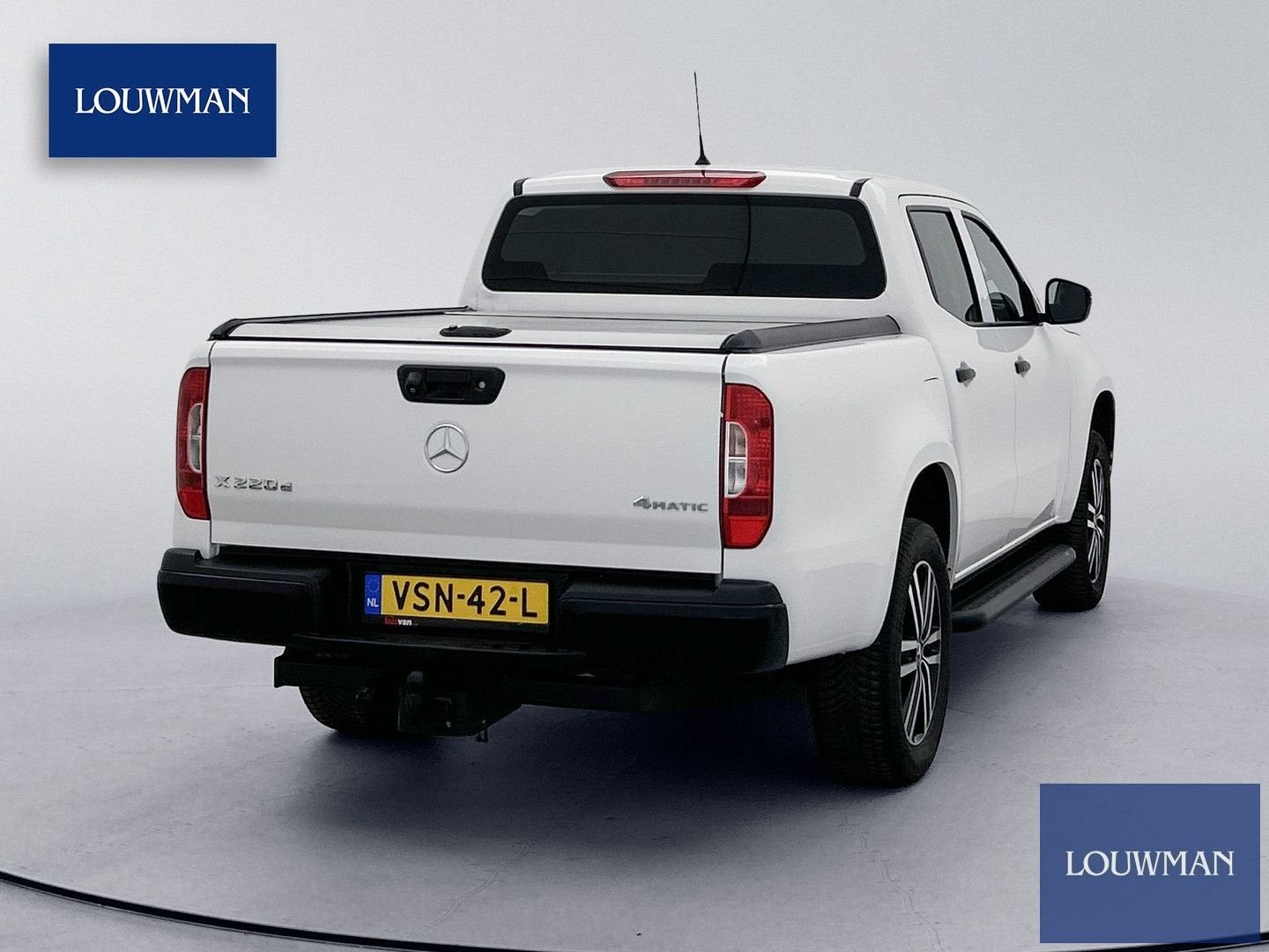 Mercedes-Benz X-klasse 220 d 4-MATIC Pure Roll-cover 3.5t tr, Wit, Bedrijf, Cruise Control, Te koop