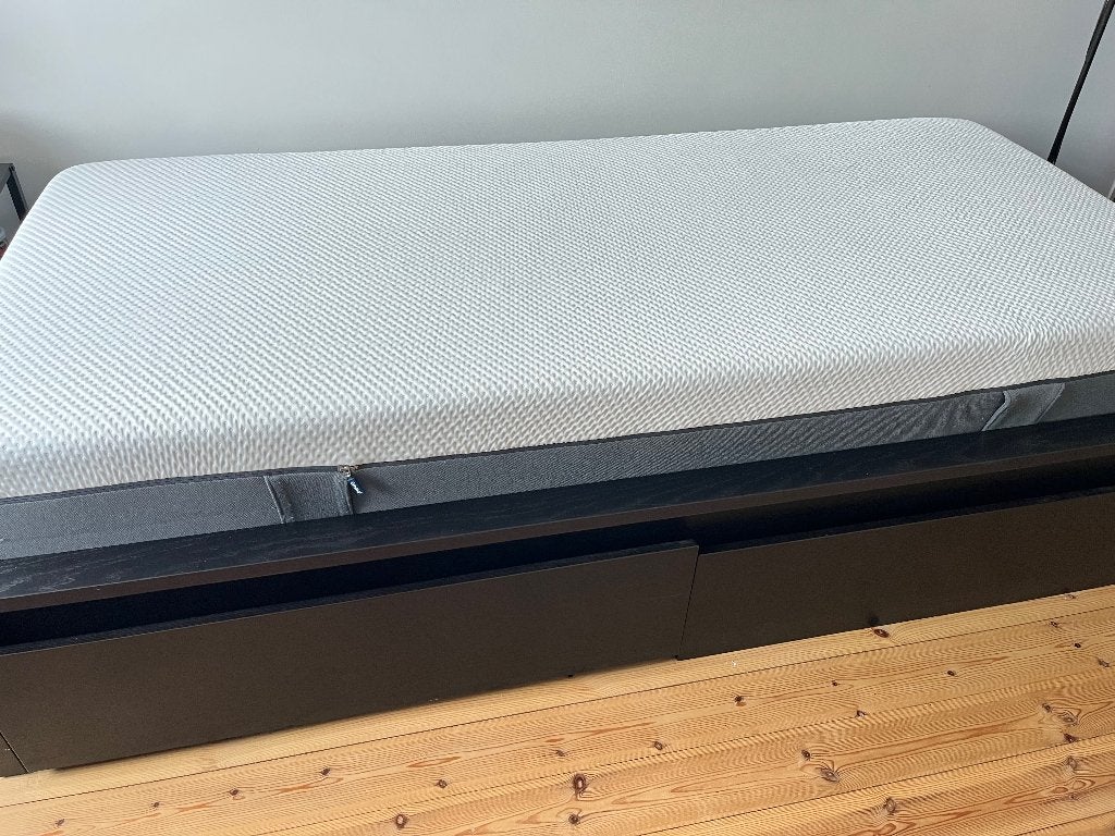 Lit IKEA MALM 90x200 + sommier LÖNSET, Huis en Inrichting, Slaapkamer | Bedden, Ophalen, Gebruikt, 90 cm, Eenpersoons