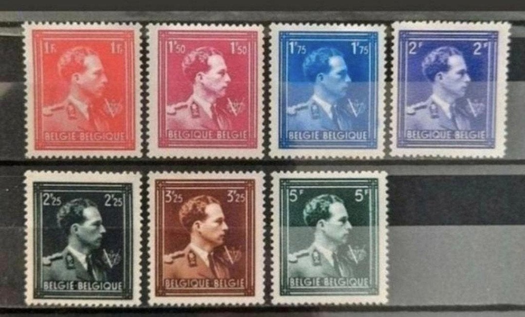 Belgique : COB 690/96 ** Col ouvert 1944., Timbres & Monnaies, Sans timbre, Neuf, Enlèvement ou Envoi, Non oblitéré