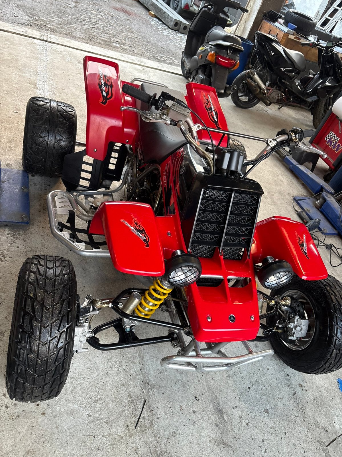 Yamaha banshee ducan racing 2007, Motos
