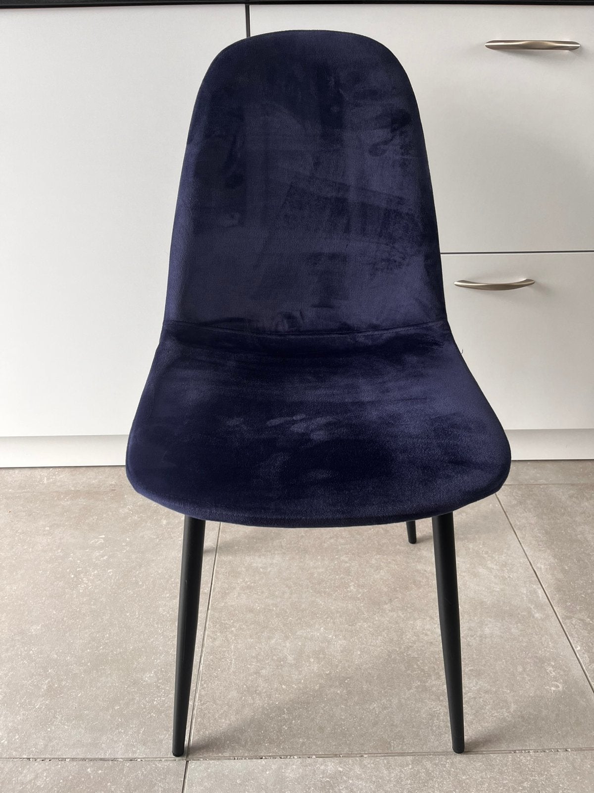 4 donker blauwe velvet stoelen, Ophalen, Zo goed als nieuw