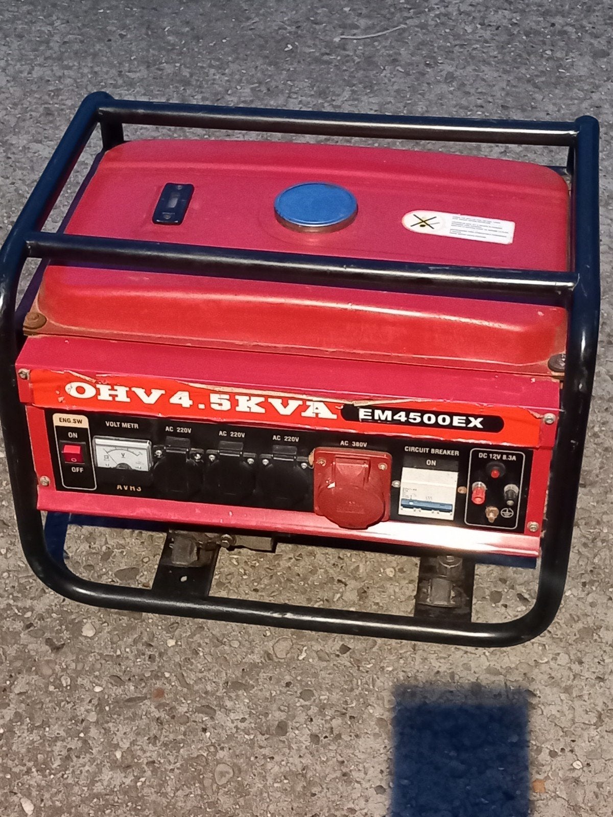 Te koop stroomgenerator. O.H.V, Doe-het-zelf en Bouw
