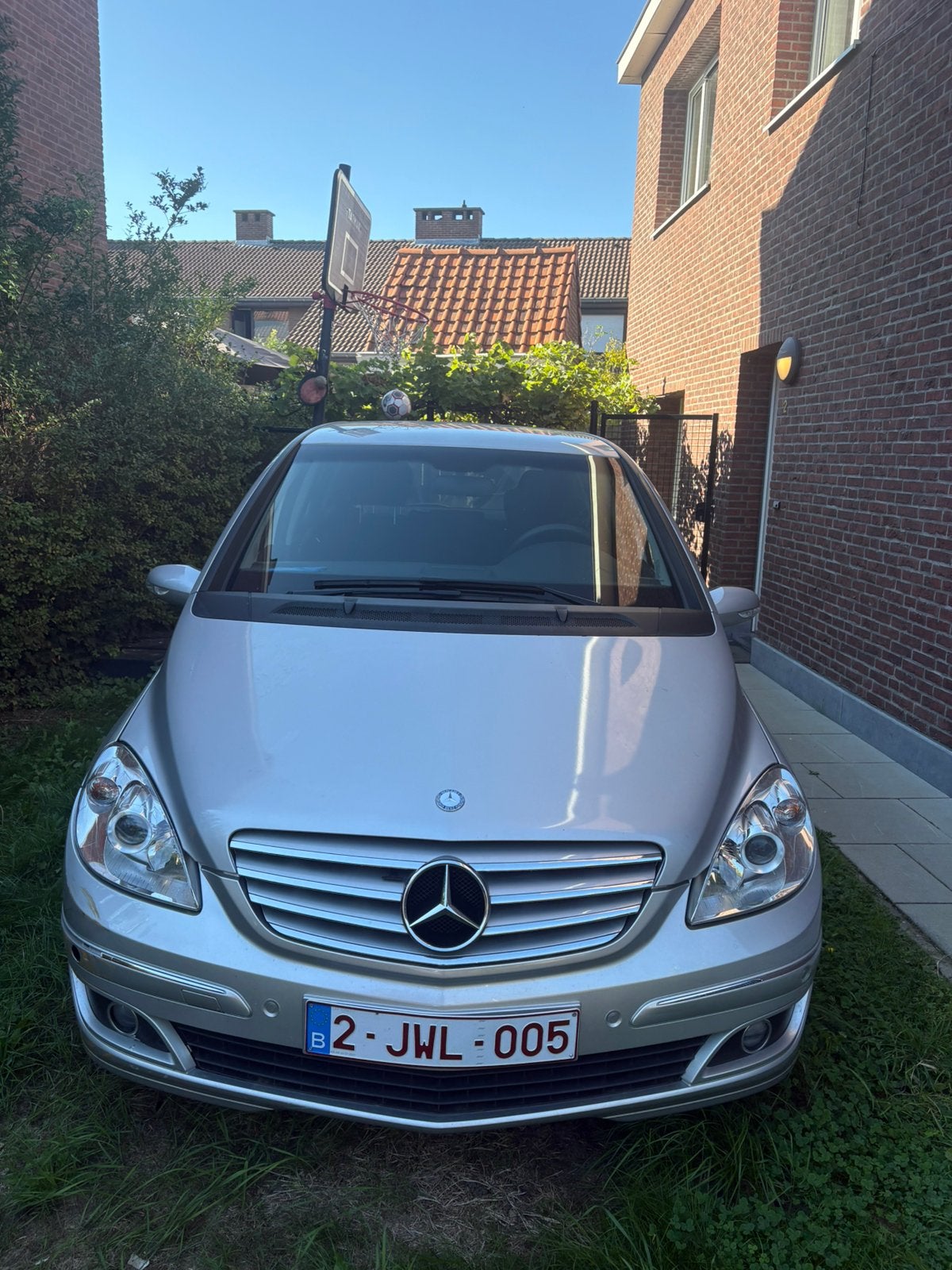 Mercedes B180, Auto's, Automaat, Zwart, 5 deurs, Particulier