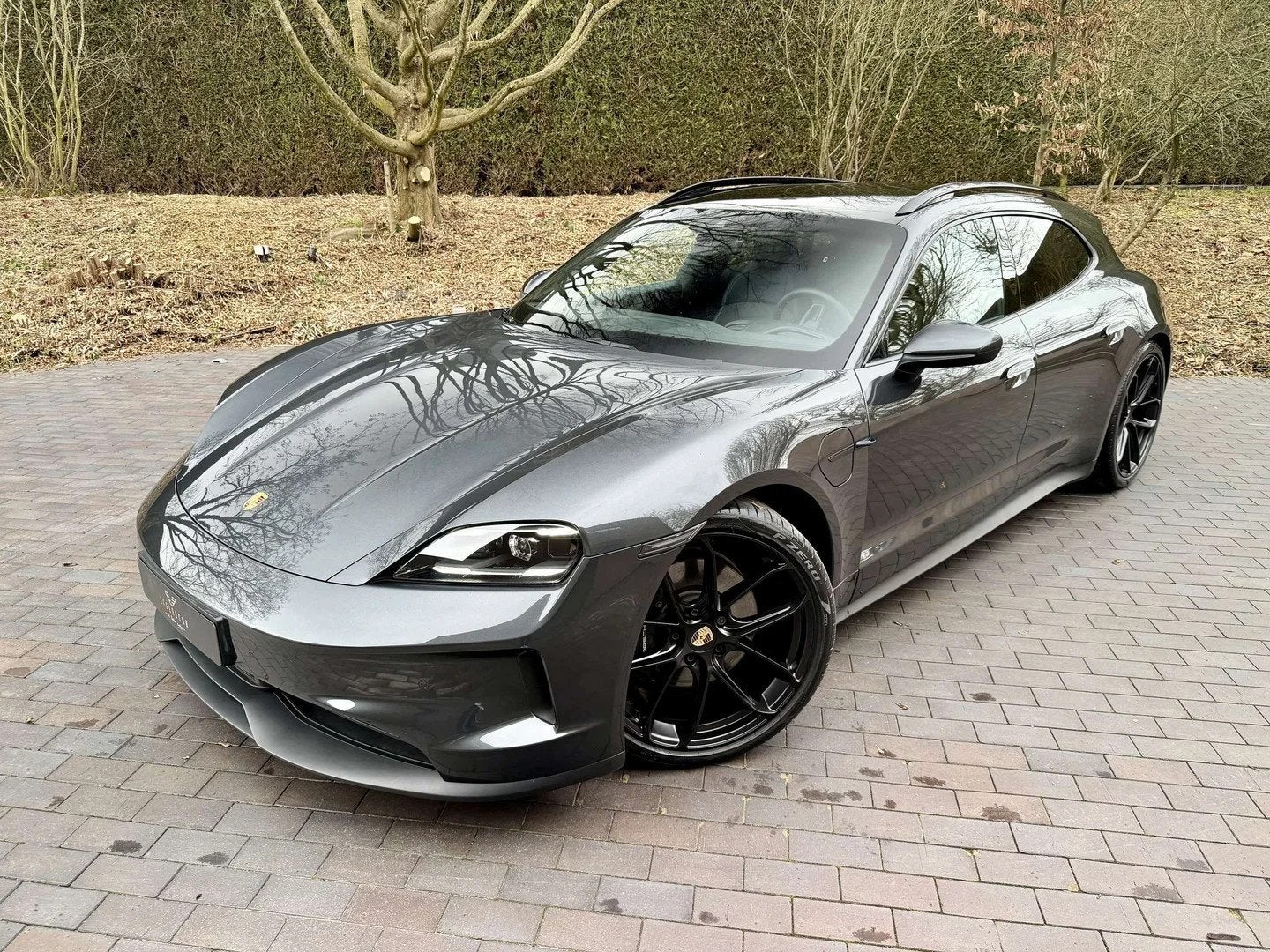Porsche Taycan Sport Turismo 105kWh/BOSE/Pano/ACC/Top!, Autos, Porsche, Cuir, Argent ou Gris, Achat, 2270 kg