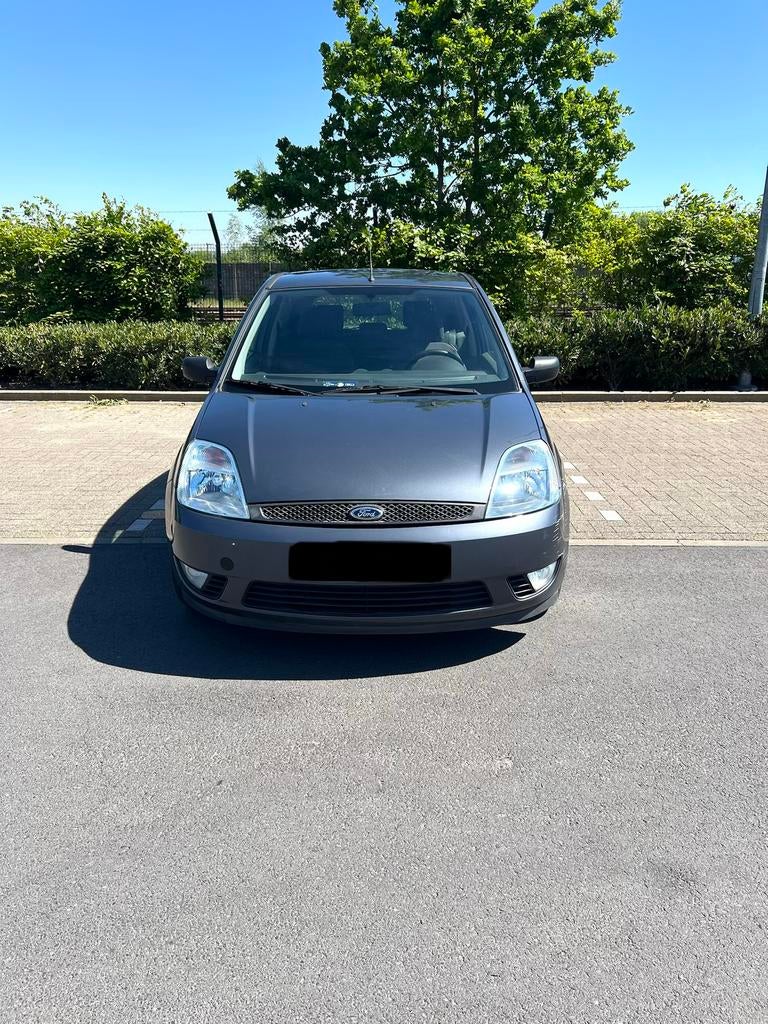 Ford Fiesta 1.3 benzine Blanco gekeurd voor verkoop 132000km, Handgeschakeld, Particulier, Fiësta, Euro 4