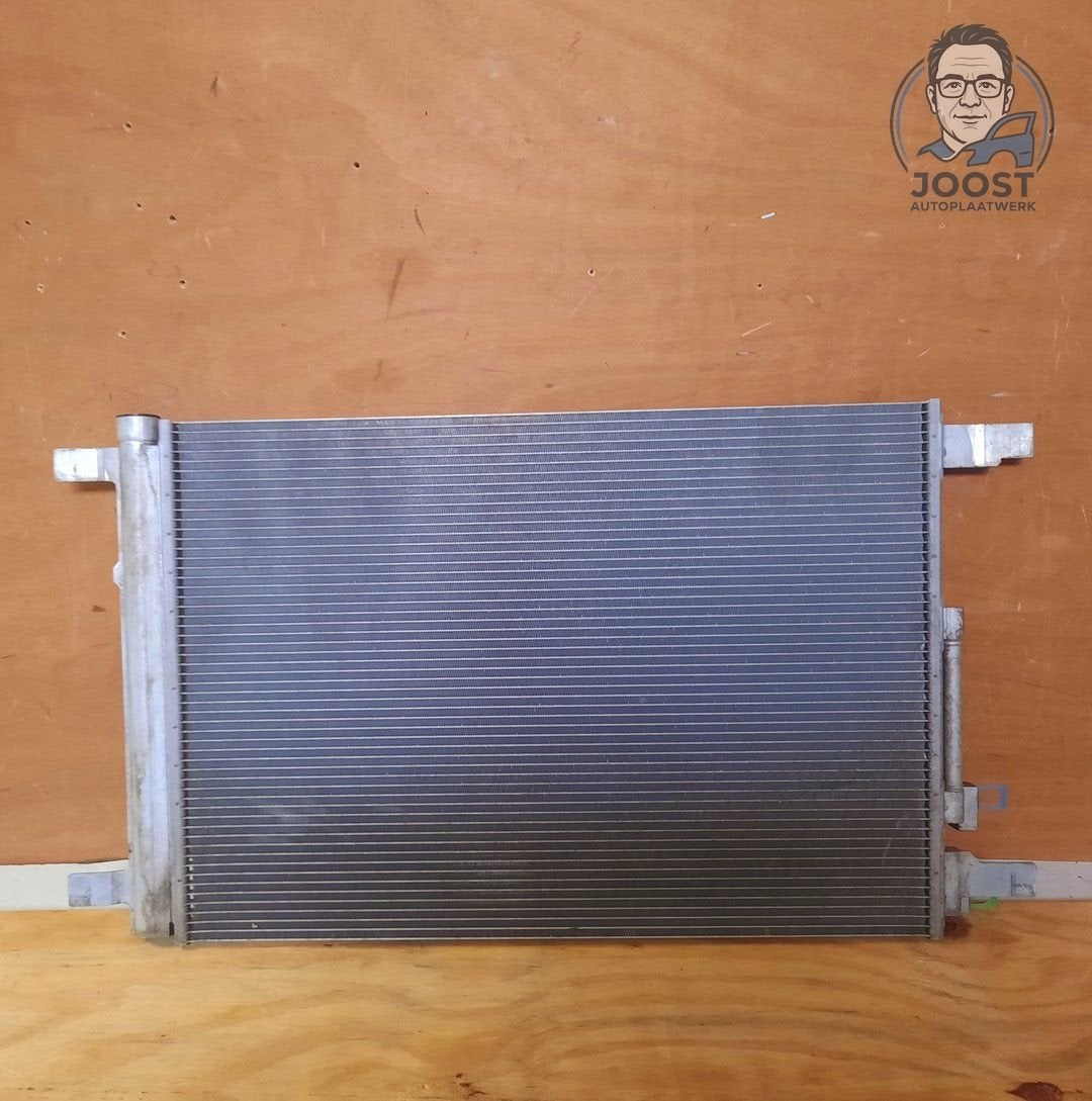 Aircocondensor orgineel Audi Seat Skoda Cupra VW 5WA816411B, Gebruikt, -Berliner Ring 2, 38440 Wolfsburg, Duitsland, Herkomst onderdeel bekend