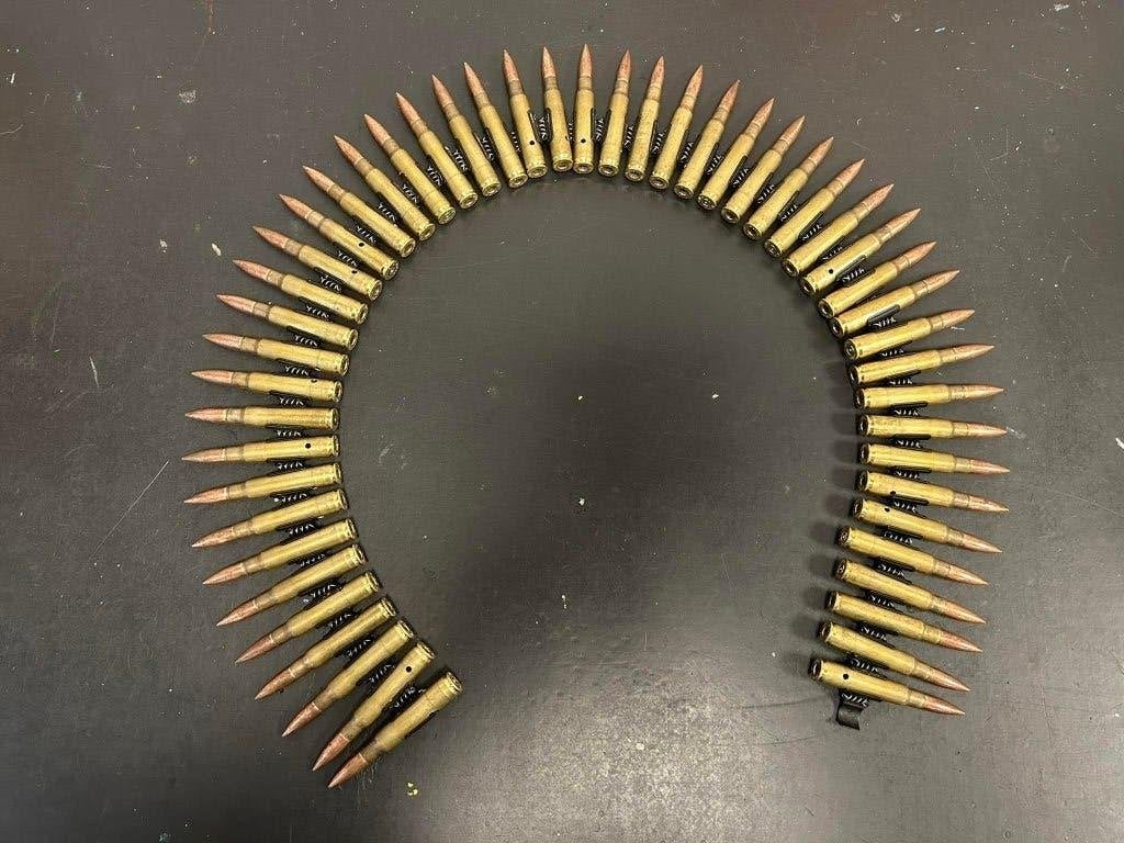 WWII - bande pour MG 34 ou 42 garnie avec cartouches INERTES, Verzamelen, Ophalen of Verzenden, Overige soorten, Overige typen