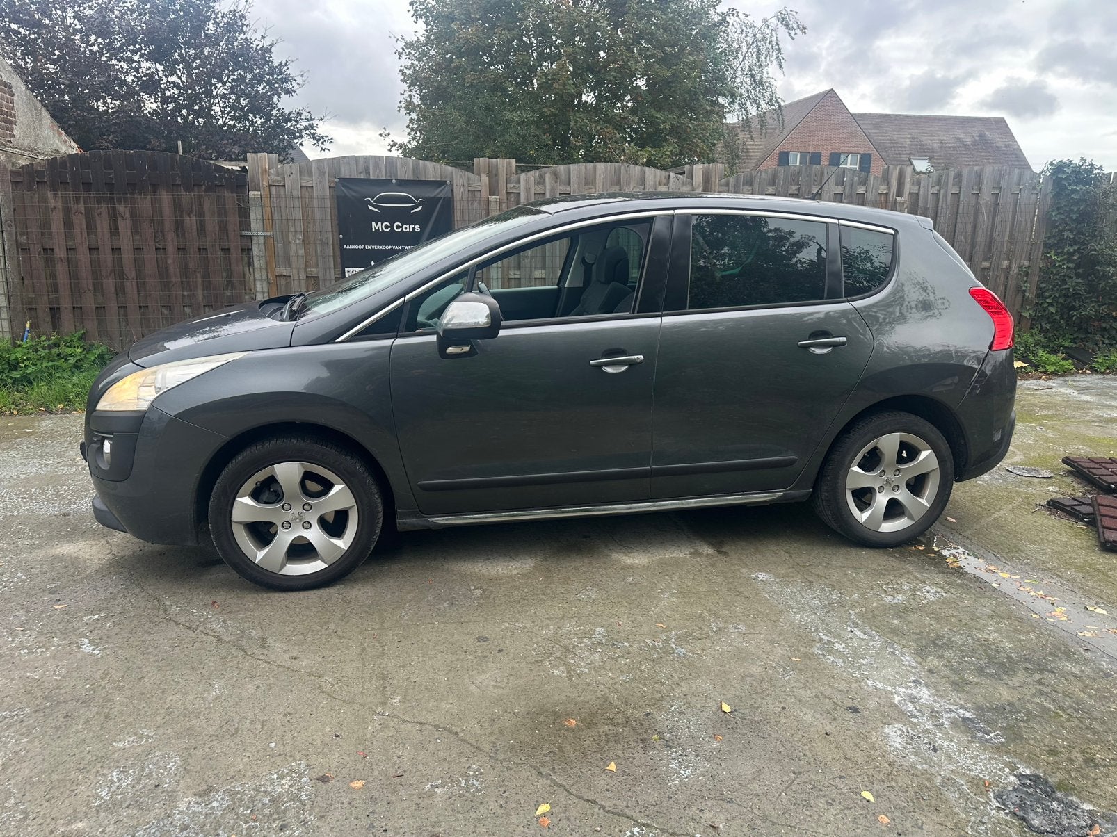 Peugeot 3008 1.6 diesel automaat, Auto's, Euro 5, Blauw, Panoramadak, 5 deurs