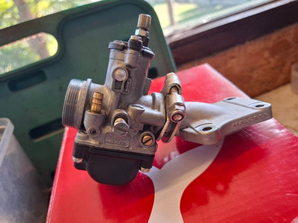 Carburator dellorto 21 mm voor honda camino, Fietsen en Brommers, Ophalen of Verzenden, Gebruikt, Carburateur, Honda camino