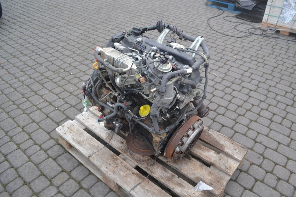 Moteur 2KDFTV Complet TOYOTA HILUX, Envoi, Utilisé, Skoda