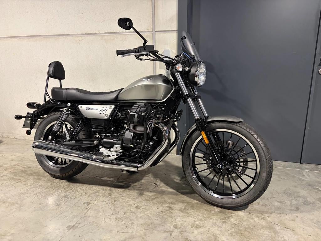 Moto Guzzi V9 Roamer leuke italiaanse cruiser (bj 2022), Motoren, Bedrijf, Meer dan 35 kW, Overig, 850 cc