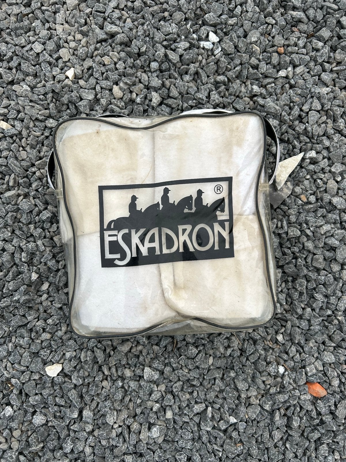 Bandages Eskadron, Respirant, Enlèvement ou Envoi, Comme neuf, Bandages
