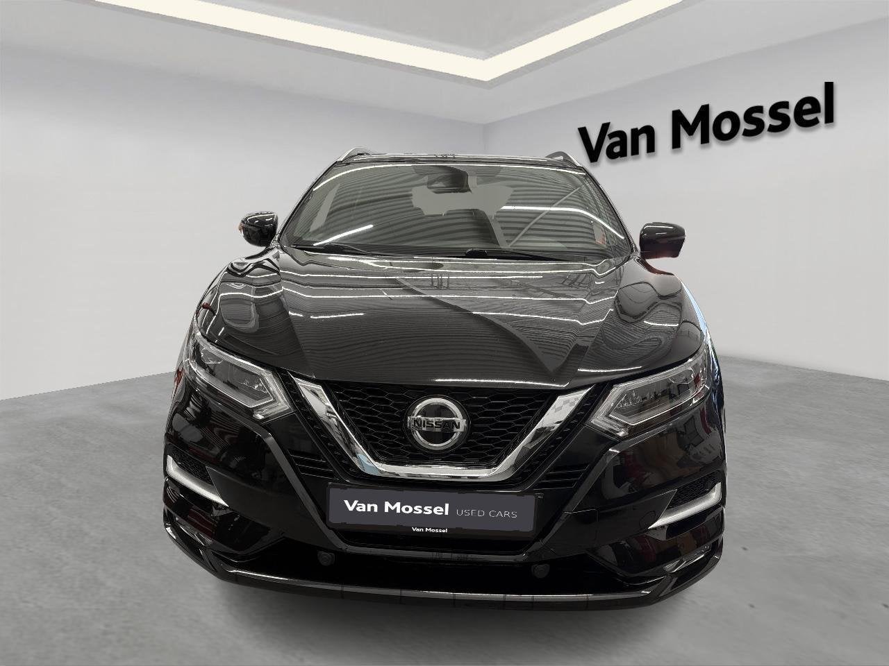 Nissan Qashqai 1.2 DIG-T Tekna+ Xtronic, Gebruikt, 4 cilinders, 116 pk, Zwart