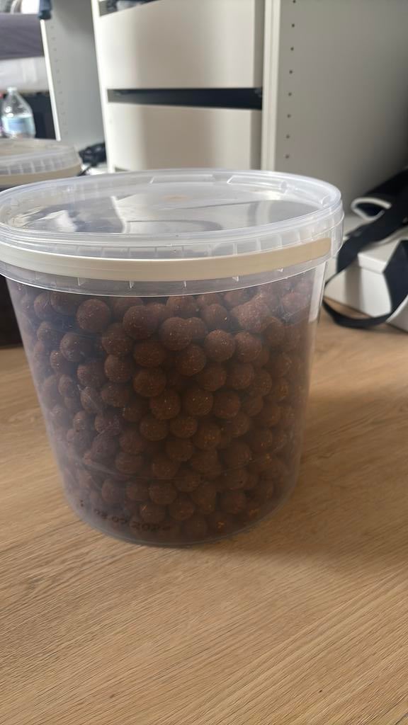 emmer met krill boilies 20mm, Ophalen