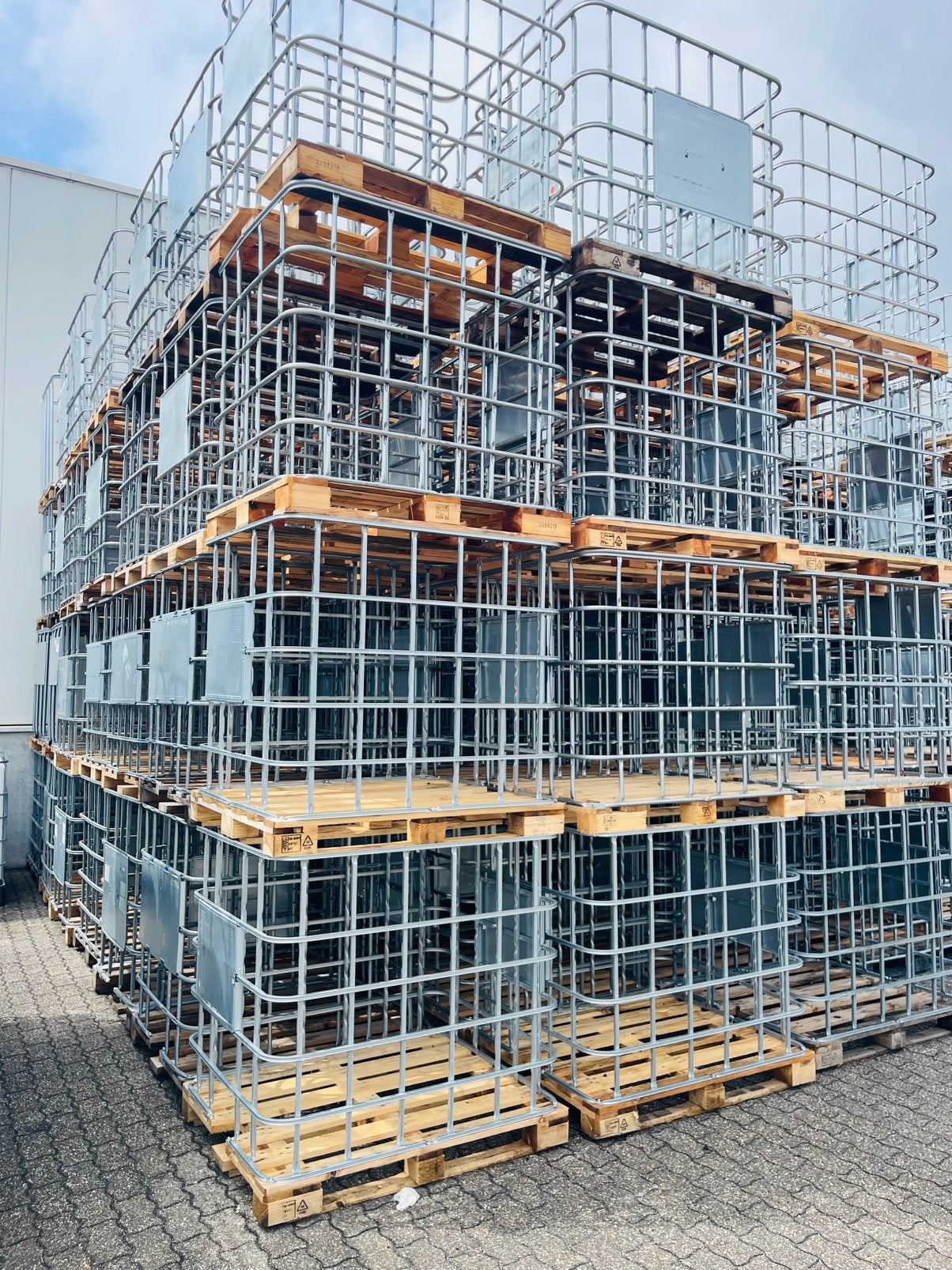 IBC-tankkooien 1000l. Zeer goede conditie. BEZORGING ook., Ophalen of Verzenden, Zo goed als nieuw
