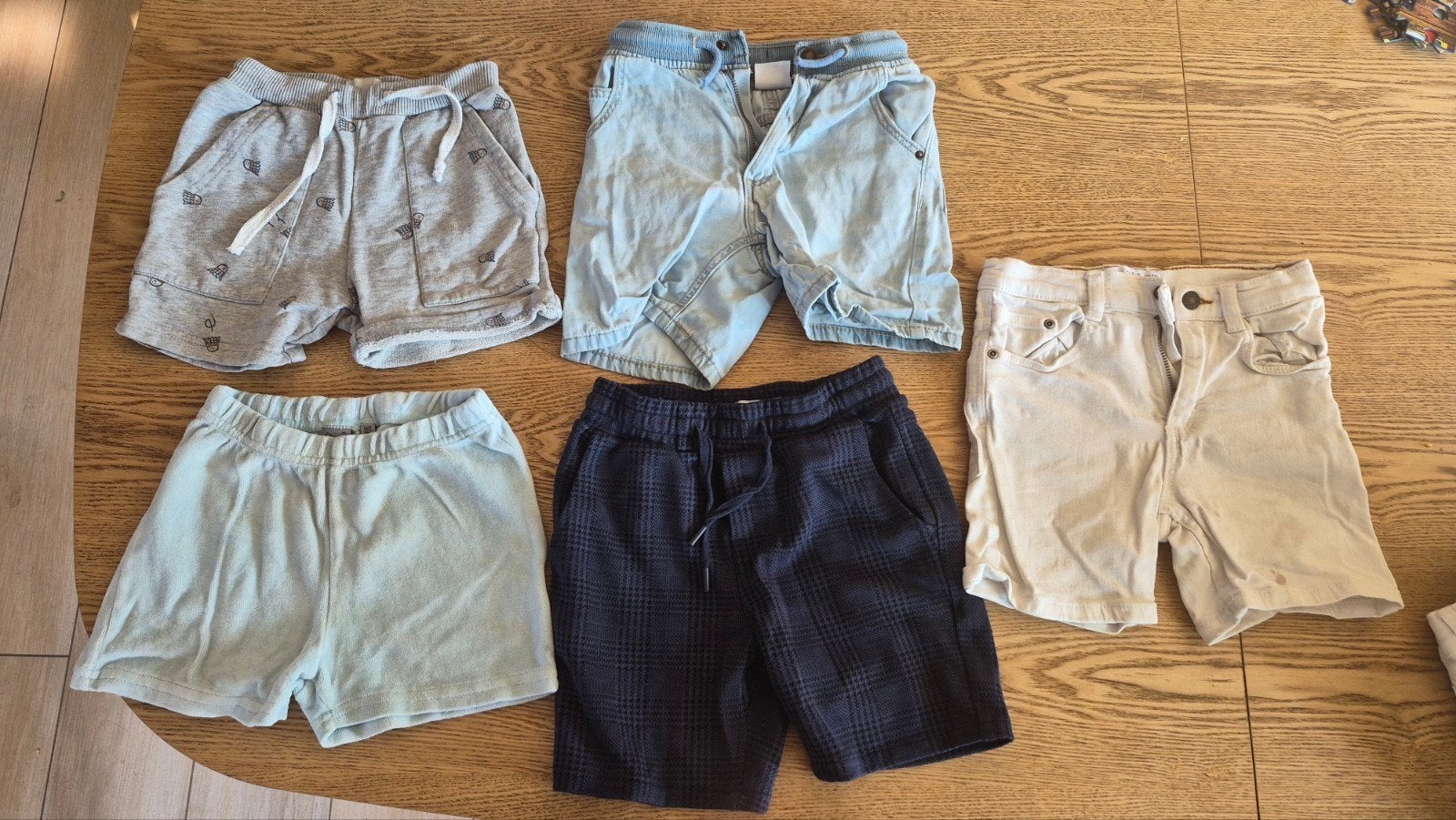 shorts jongen 110, Ophalen