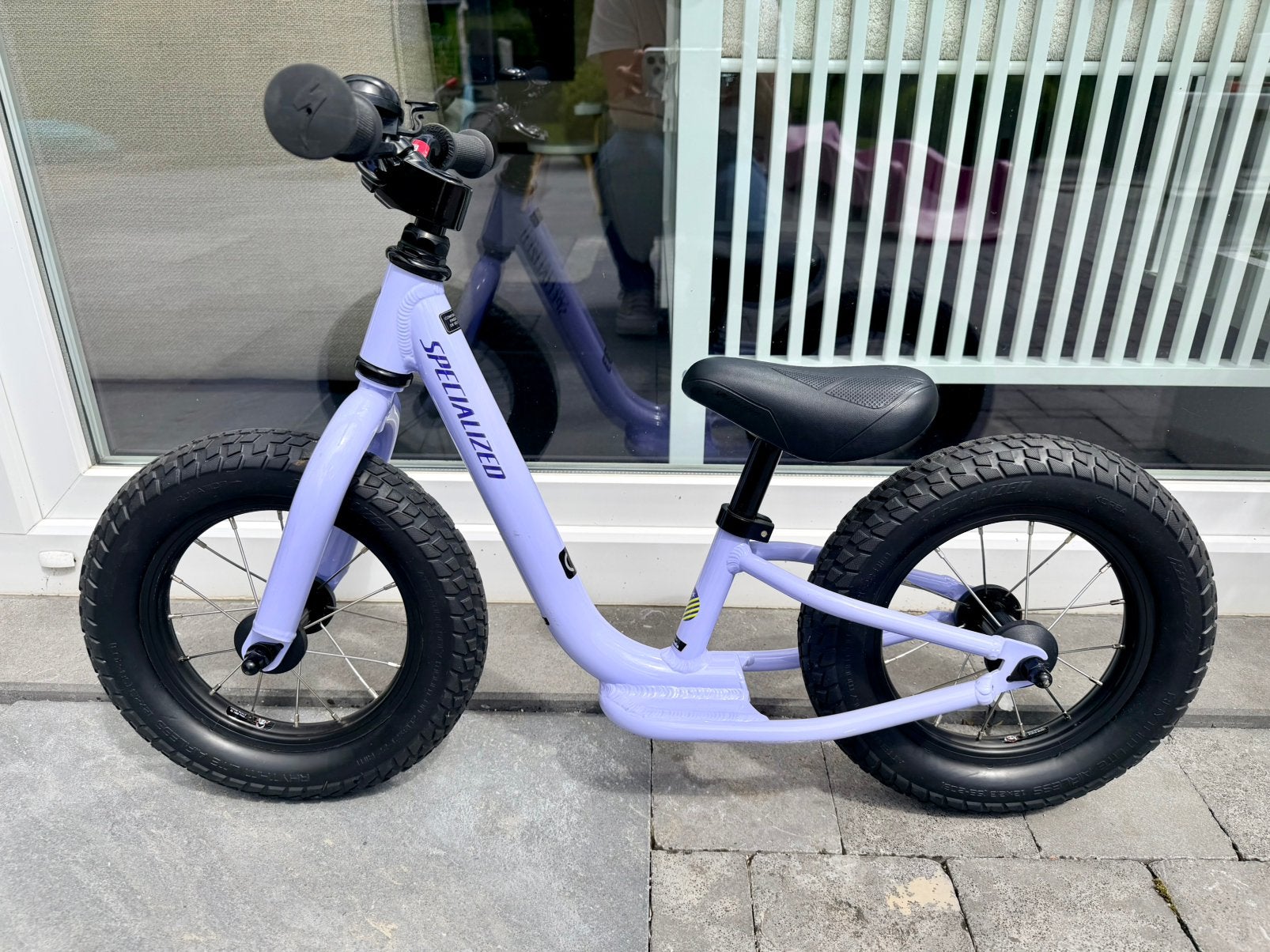 Draisienne Specialized Hotwalk 12 pouces purple haze, Ophalen, Gebruikt, Duwvoertuig