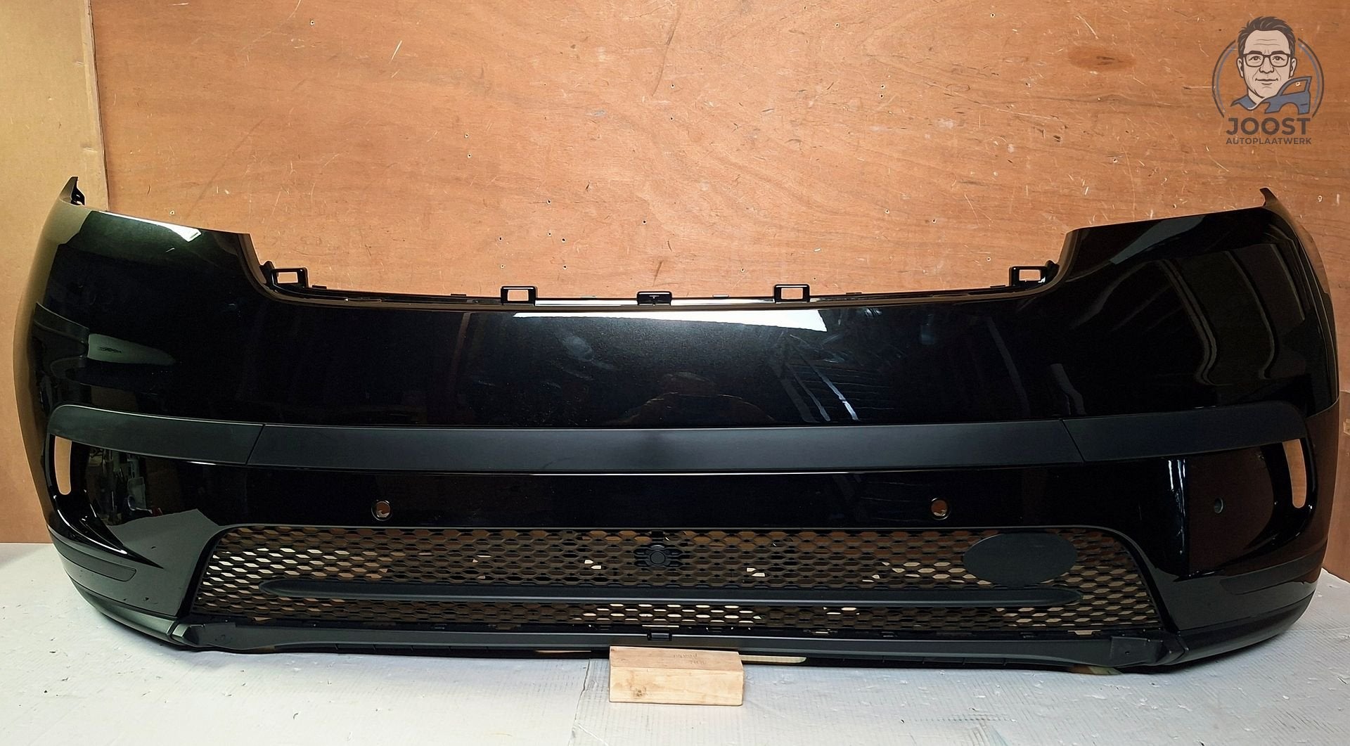 Voorbumper nieuw OEM Range Rover Velar L560 17-20 LR137938, Auto-onderdelen, Land Rover, Voor, Herkomst onderdeel bekend, Nieuw